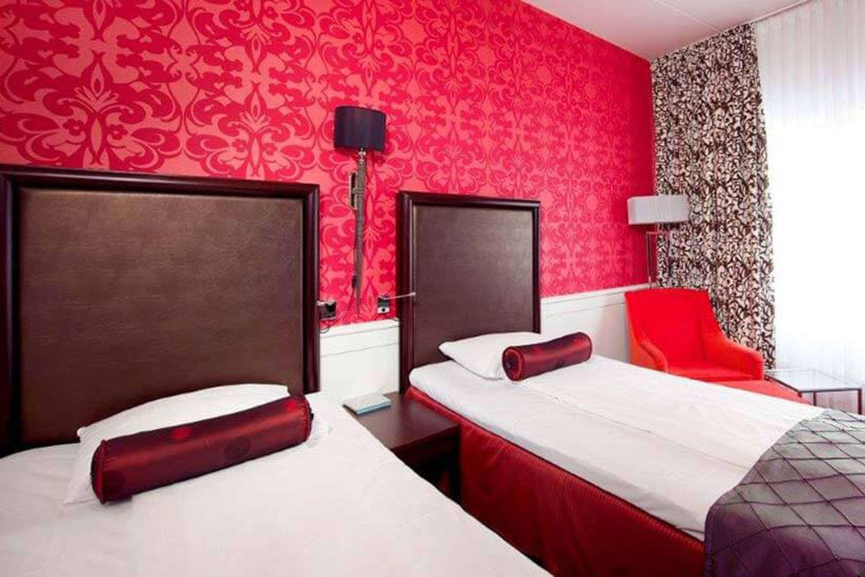 Home Hotel Grand Bodo Luaran gambar
