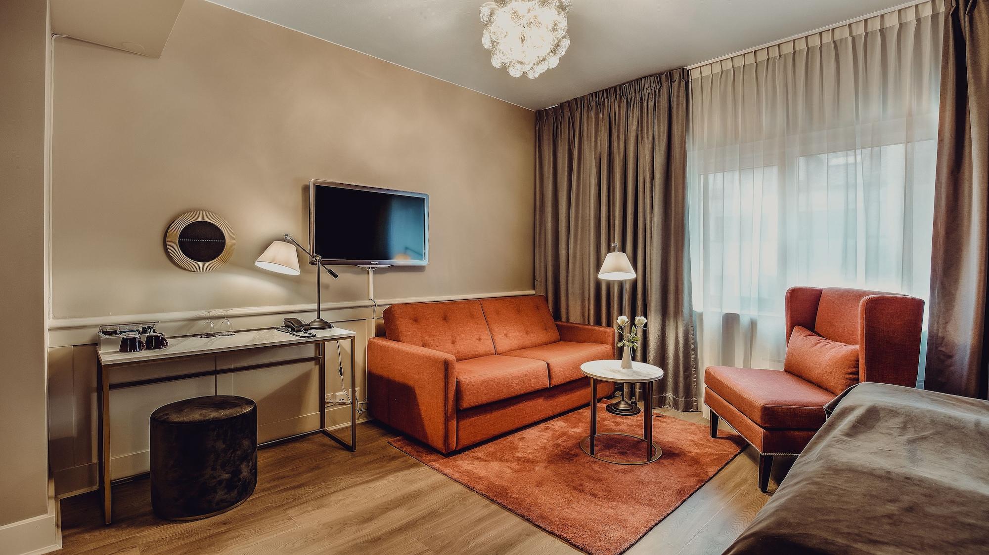Home Hotel Grand Bodo Luaran gambar