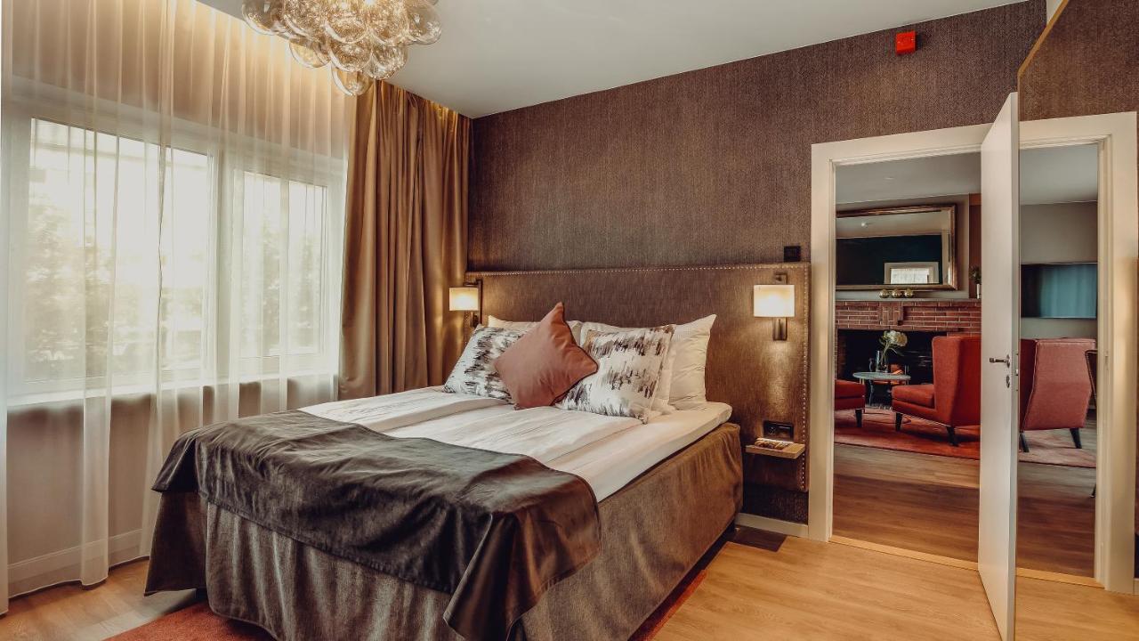 Home Hotel Grand Bodo Luaran gambar